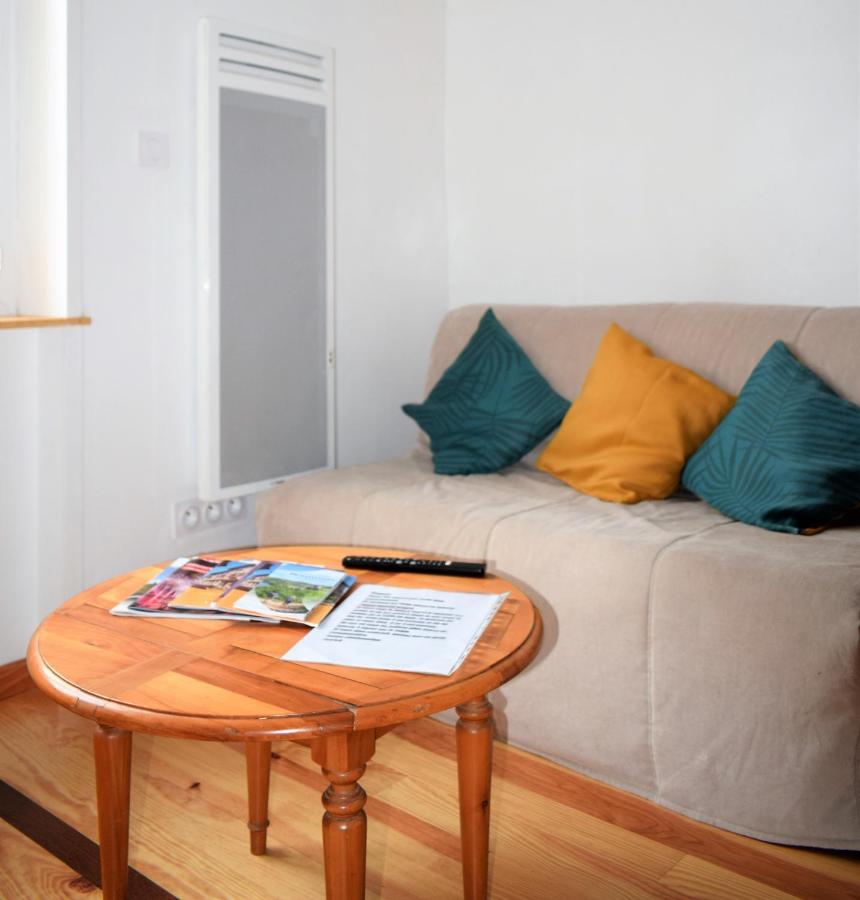 Studio Sympa Avec Petit Dejeuner Entre Canal Et Loire 罗阿纳 外观 照片